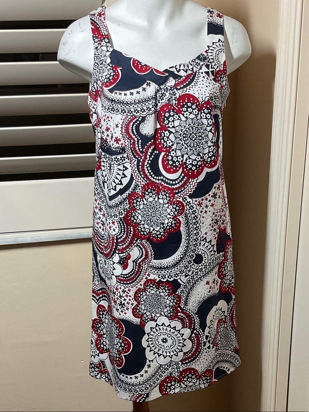 LOFT Red Navy and White Floral Sleeveless Slip Dress. Lined. NWOT. Petite 6